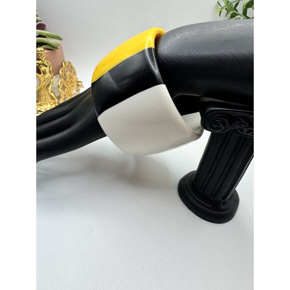 Vintage Retro Lucite Striped Chunky Bangle Bracelet Yellow White And Black - Picture 3 of 6